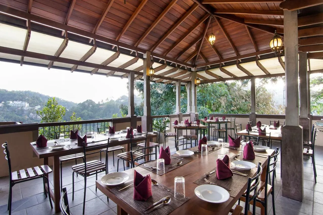 Hotel Piumara Residence Kandy